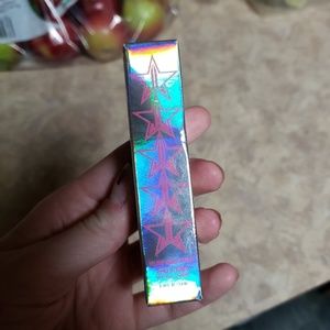 Jeffrre Star Velour Liquid Lipstick